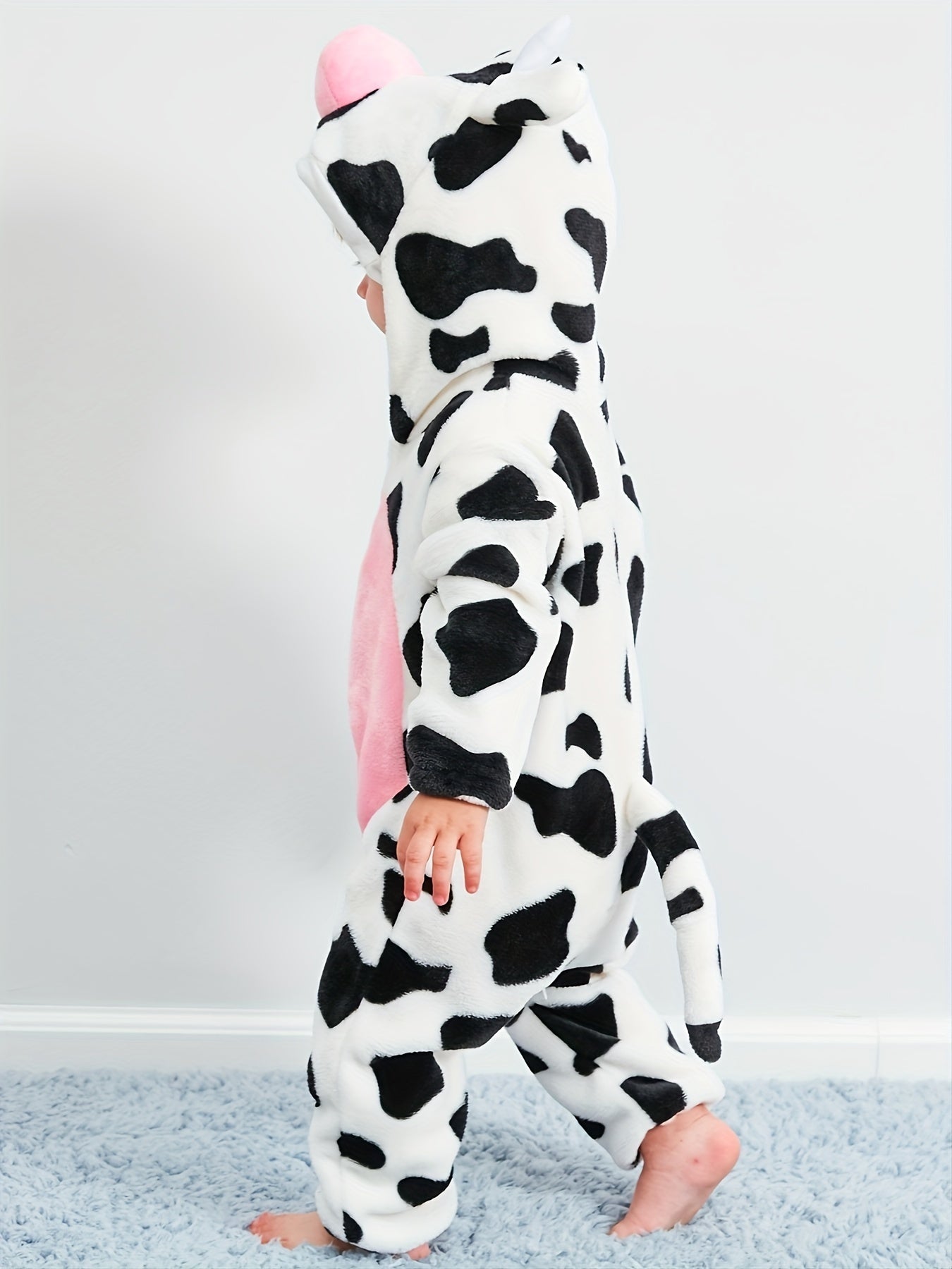 Adorable Cow Pattern Furry Kigurumi Onesie - Image 5